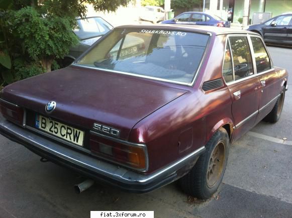 Frumuseti surprinse in trafic - Cristi7 - Classic corner