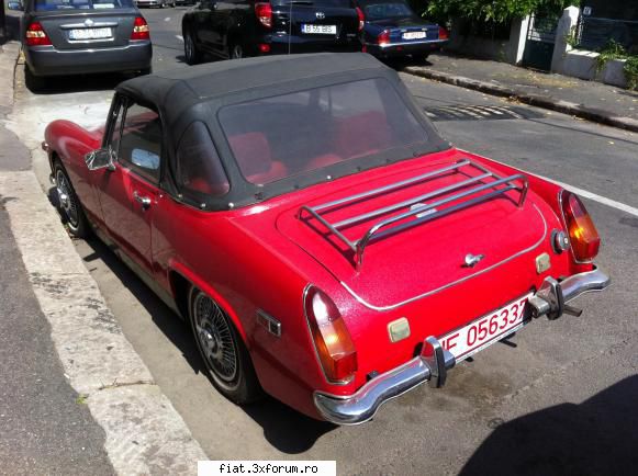 Frumuseti surprinse in trafic - Cristi7 - Classic corner