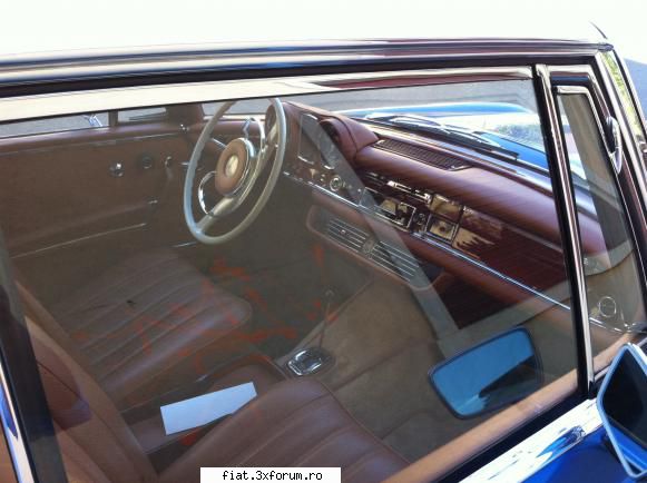 Frumuseti surprinse in trafic - Cristi7 - Classic corner