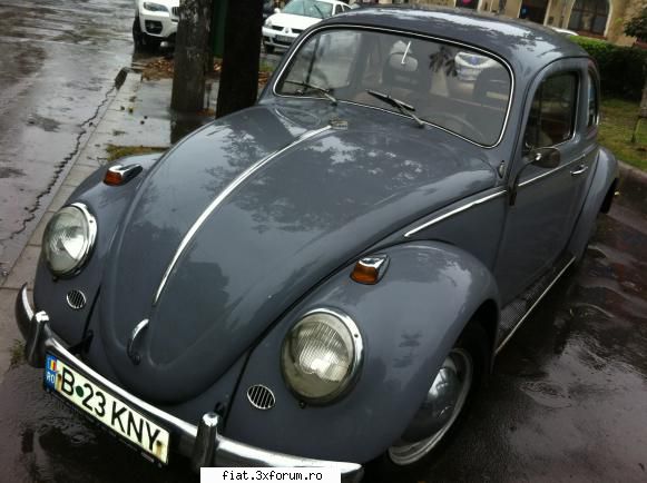 Frumuseti surprinse in trafic - O broscuta de vanzare !!!! Atesta-ta ca vehicul - Classic corner