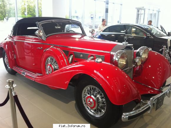 Frumuseti surprinse in trafic - Cristi7 - Classic corner