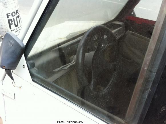 Frumuseti surprinse in trafic - Cristi7 - Classic corner
