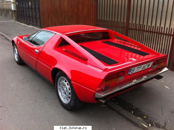 Frumuseti surprinse in trafic - Cristi7 - Classic corner