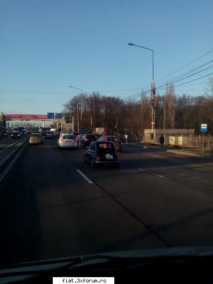 Frumuseti surprinse in trafic - felicitari posesorului - Classic corner