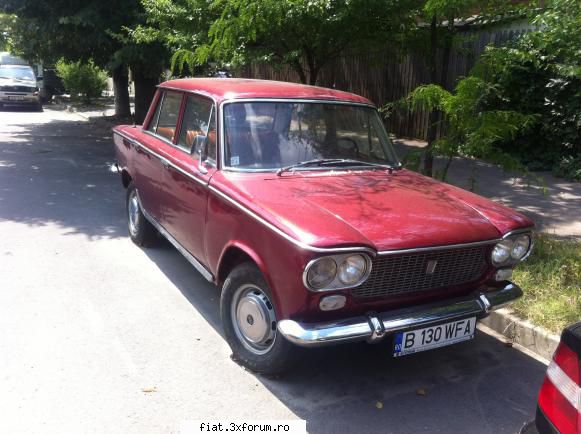 Frumuseti surprinse in trafic - Cristi7 - Classic corner