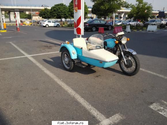 Frumuseti surprinse in trafic - mihai29 - Classic corner
