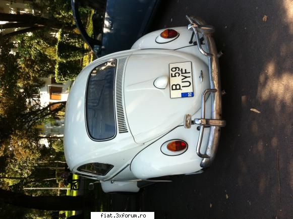 Frumuseti surprinse in trafic - Cristi7 - Classic corner