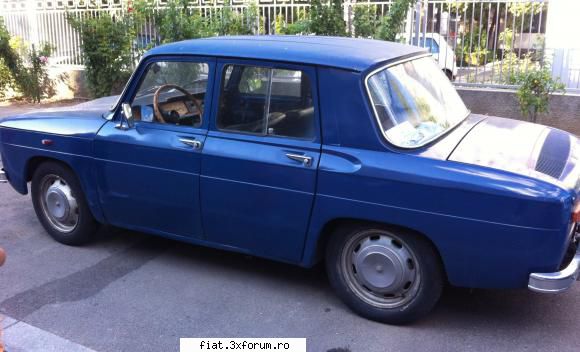 Frumuseti surprinse in trafic - Cristi7 - Classic corner