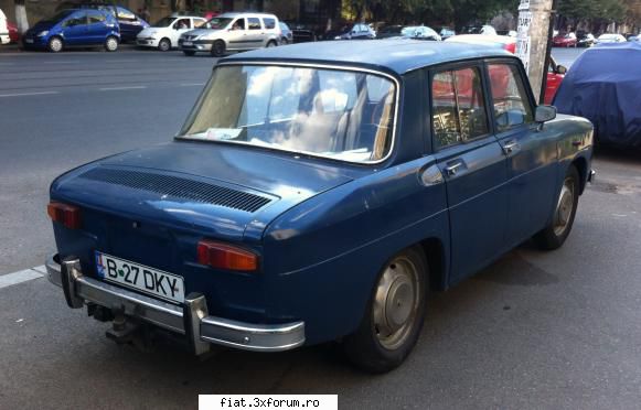 Frumuseti surprinse in trafic - Cristi7 - Classic corner