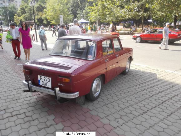 Frumuseti surprinse in trafic - mihai29 - Classic corner