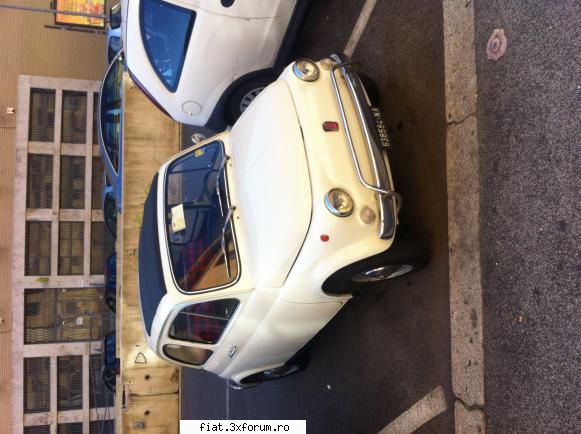 Frumuseti surprinse in trafic - �ncă una alba - Classic corner