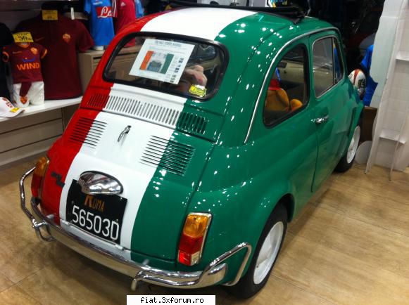 Frumuseti surprinse in trafic - Cristi7 - Classic corner