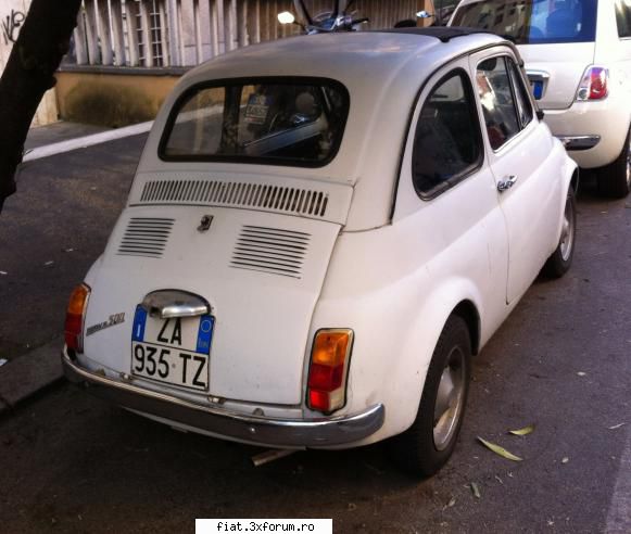 Frumuseti surprinse in trafic - Cristi7 - Classic corner