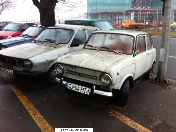 Frumuseti surprinse in trafic - Cristi7 - Classic corner