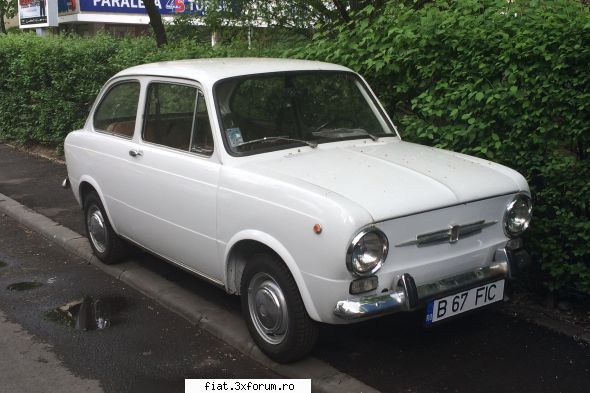 Frumuseti surprinse in trafic - �ncă un Fietel frumos! - Classic corner