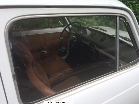 Frumuseti surprinse in trafic - Cristi7 - Classic corner