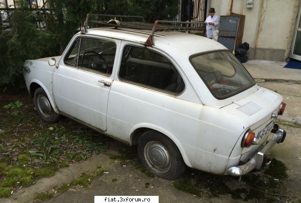 Frumuseti surprinse in trafic - Cristi7 - Classic corner