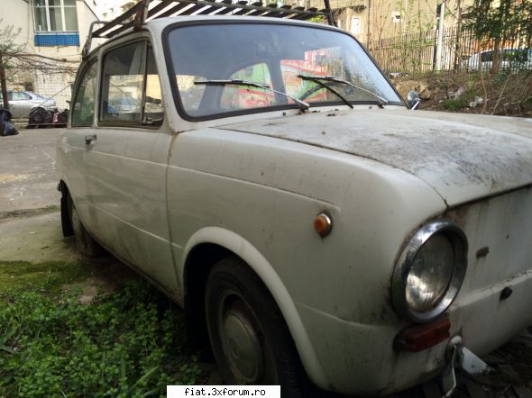 Frumuseti surprinse in trafic - Cristi7 - Classic corner