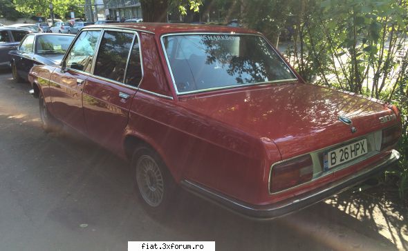 Frumuseti surprinse in trafic - Cristi7 - Classic corner