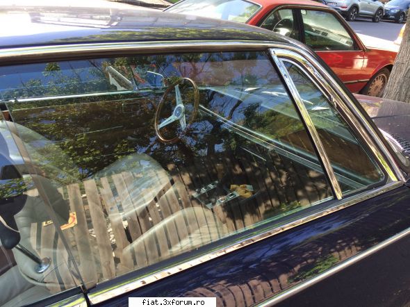 Frumuseti surprinse in trafic - Cristi7 - Classic corner