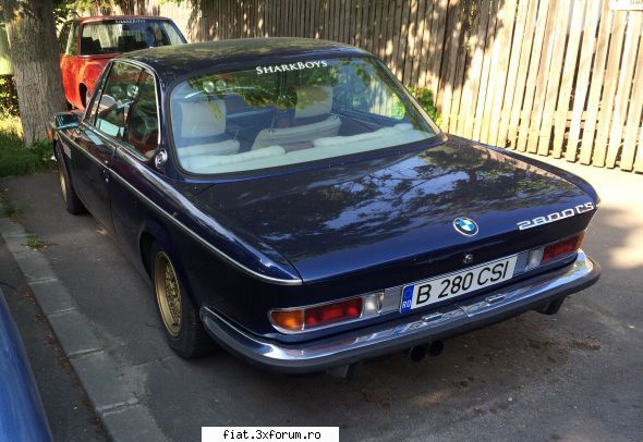 Frumuseti surprinse in trafic - Cristi7 - Classic corner