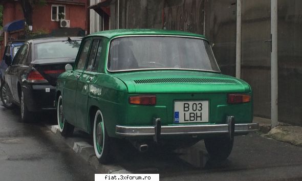 Frumuseti surprinse in trafic - Cristi7 - Classic corner