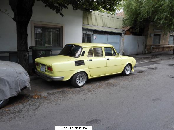 Frumuseti surprinse in trafic - mihai29 - Classic corner