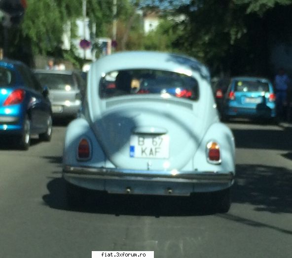 Frumuseti surprinse in trafic - Cristi7 - Classic corner