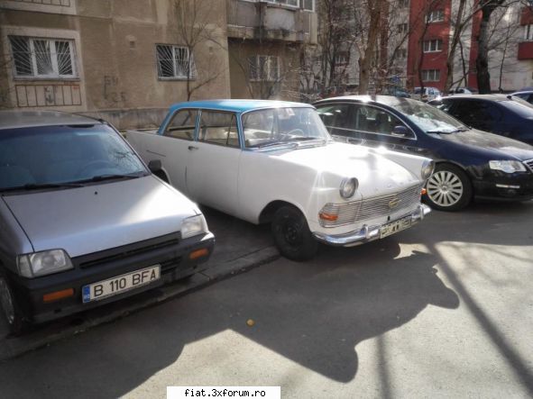 Frumuseti surprinse in trafic - mihai29 - Classic corner