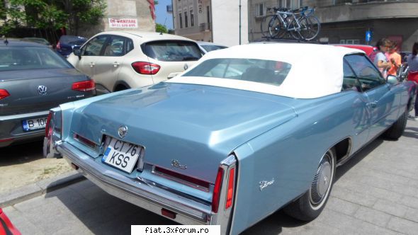 Frumuseti surprinse in trafic - albertobu - Classic corner