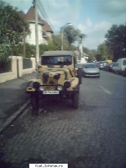 Frumuseti surprinse in trafic - aro M461 , tot in bucuresti - Classic corner