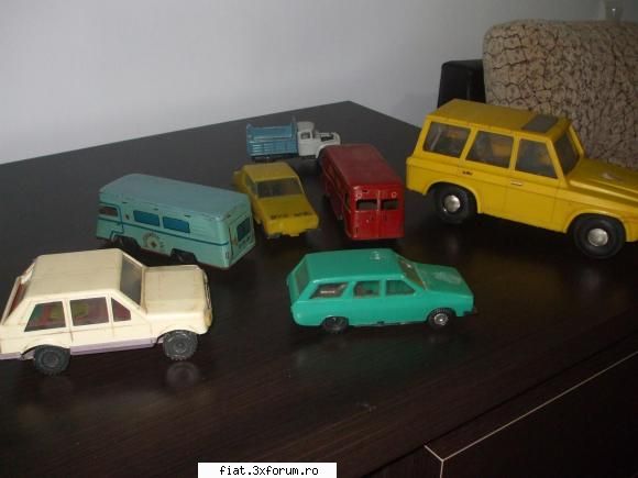 Jucarii Tabla sau Plastic (RO, DDR, USSR, Japonia, China) - sa va prezint si eu mica si - Classic corner