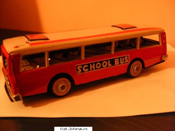 Jucarii Tabla sau Plastic (RO, DDR, USSR, Japonia, China) - noi achizitii Un autobuz, nu - Classic corner