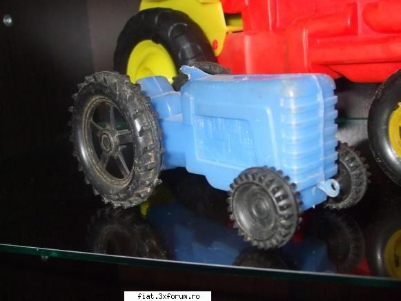 Jucarii Tabla sau Plastic (RO, DDR, USSR, Japonia, China) - tractoras romanesc , piesa - Classic corner