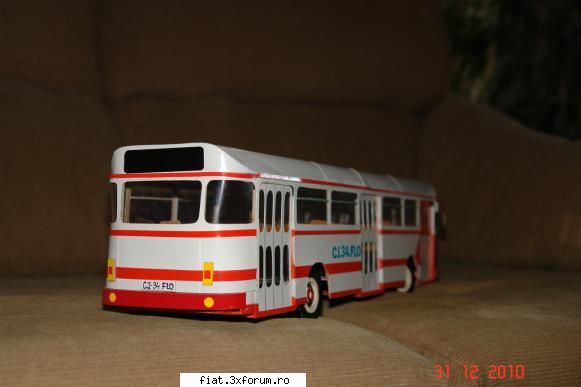 Jucarii Tabla sau Plastic (RO, DDR, USSR, Japonia, China) - are peste 50 de centimetri - Classic corner