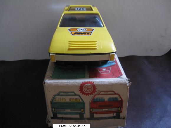 Jucarii Tabla sau Plastic (RO, DDR, USSR, Japonia, China) - inca o poza cu AMT-ul - Classic corner