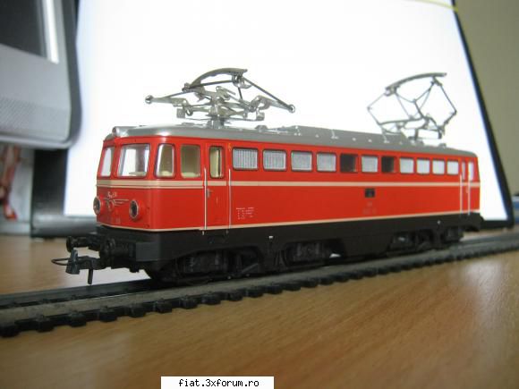 Jucarii Tabla sau Plastic (RO, DDR, USSR, Japonia, China) - locomotiva electrica lima scara - Classic corner