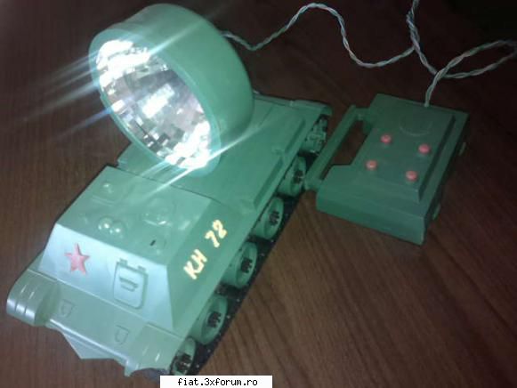 Jucarii Tabla sau Plastic (RO, DDR, USSR, Japonia, China) - Tanc URSS cu baterii si - Classic corner