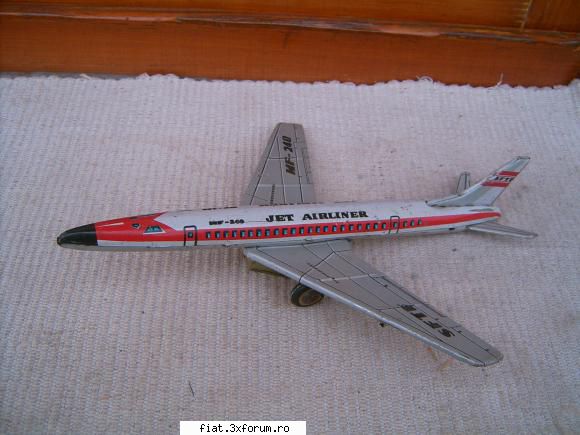 Jucarii Tabla sau Plastic (RO, DDR, USSR, Japonia, China) - fara tren de aterizare spate - Classic corner