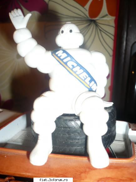 Jucarii Tabla sau Plastic (RO, DDR, USSR, Japonia, China) - personage Michelin 20 ron, +- 8 - Classic corner