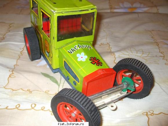 Jucarii Tabla sau Plastic (RO, DDR, USSR, Japonia, China) - si hai inca o poza de la mine cu - Classic corner