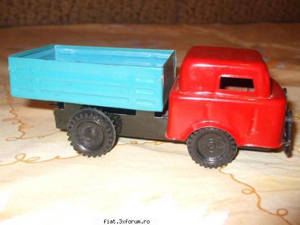Jucarii Tabla sau Plastic (RO, DDR, USSR, Japonia, China) - si inca un camion cu km fff - Classic corner