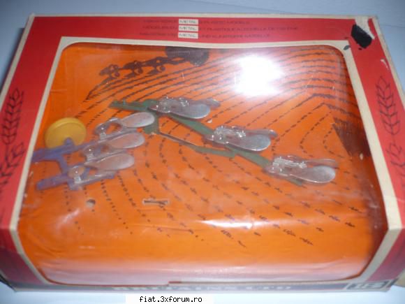 Jucarii Tabla sau Plastic (RO, DDR, USSR, Japonia, China) - Arthur - Classic corner