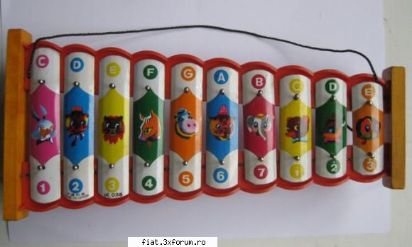 Jucarii Tabla sau Plastic (RO, DDR, USSR, Japonia, China) - Xilofon chinezesc. pret 15 lei - Classic corner