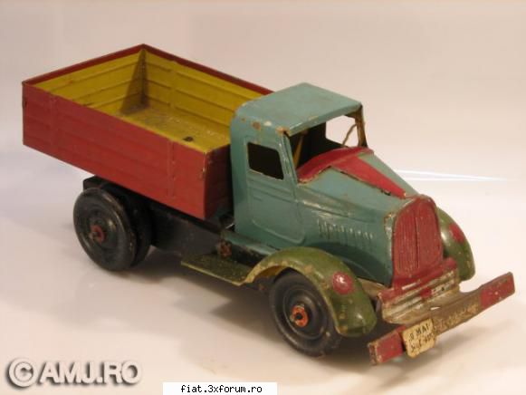 Jucarii Tabla sau Plastic (RO, DDR, USSR, Japonia, China) - Si poza cu camionul intreg - Classic corner