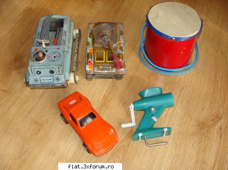 Jucarii Tabla sau Plastic (RO, DDR, USSR, Japonia, China) - timariu dragos - Classic corner