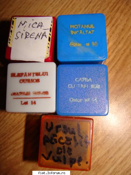 Jucarii Tabla sau Plastic (RO, DDR, USSR, Japonia, China) - Diafilme cu defecte pret:20 lei - Classic corner