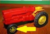 Jucarii Tabla sau Plastic (RO, DDR, USSR, Japonia, China) - Si capac roata tractoras - Classic corner