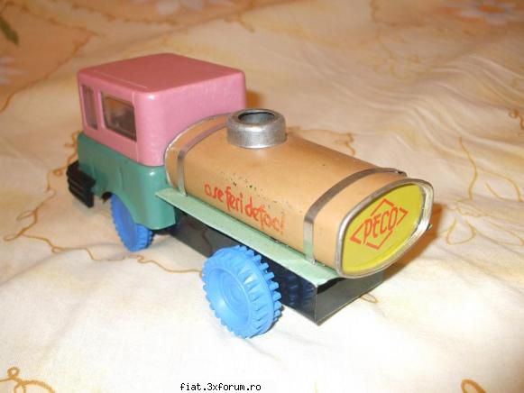 Jucarii Tabla sau Plastic (RO, DDR, USSR, Japonia, China) - Peco A se ferii de foc Sunt - Classic corner