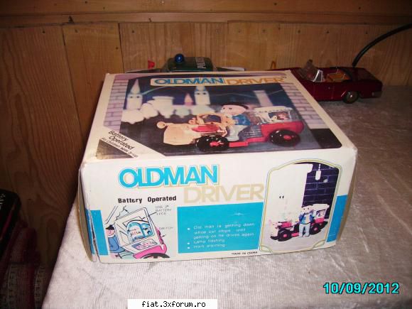Jucarii Tabla sau Plastic (RO, DDR, USSR, Japonia, China) - oldman-nou, la cutie - Classic corner